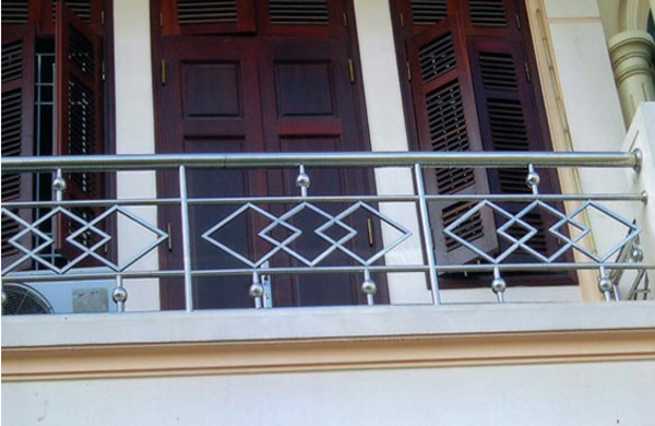 Mẫu lan can cầu thang inox 01